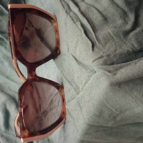 Prada Acetate Sunglasses SPR 15W Tortoise Caramel Powder - Picture 2 of 11